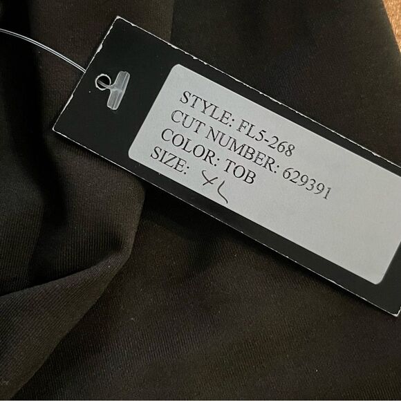 Equestrian Brown Pants Size XL New with Tags - Picture 6 of 6